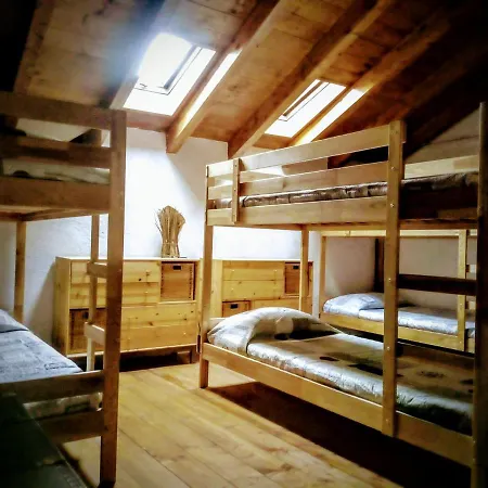 Дом отдыха Ciuchi House *
